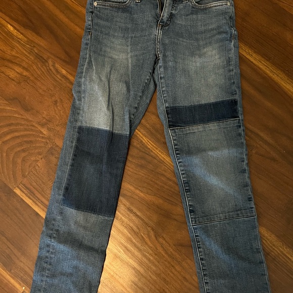 Woman’s Blue Jeans with Patchwork - Picture 1 of 1